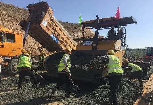 中川公路沿线白银路段实时动态更新